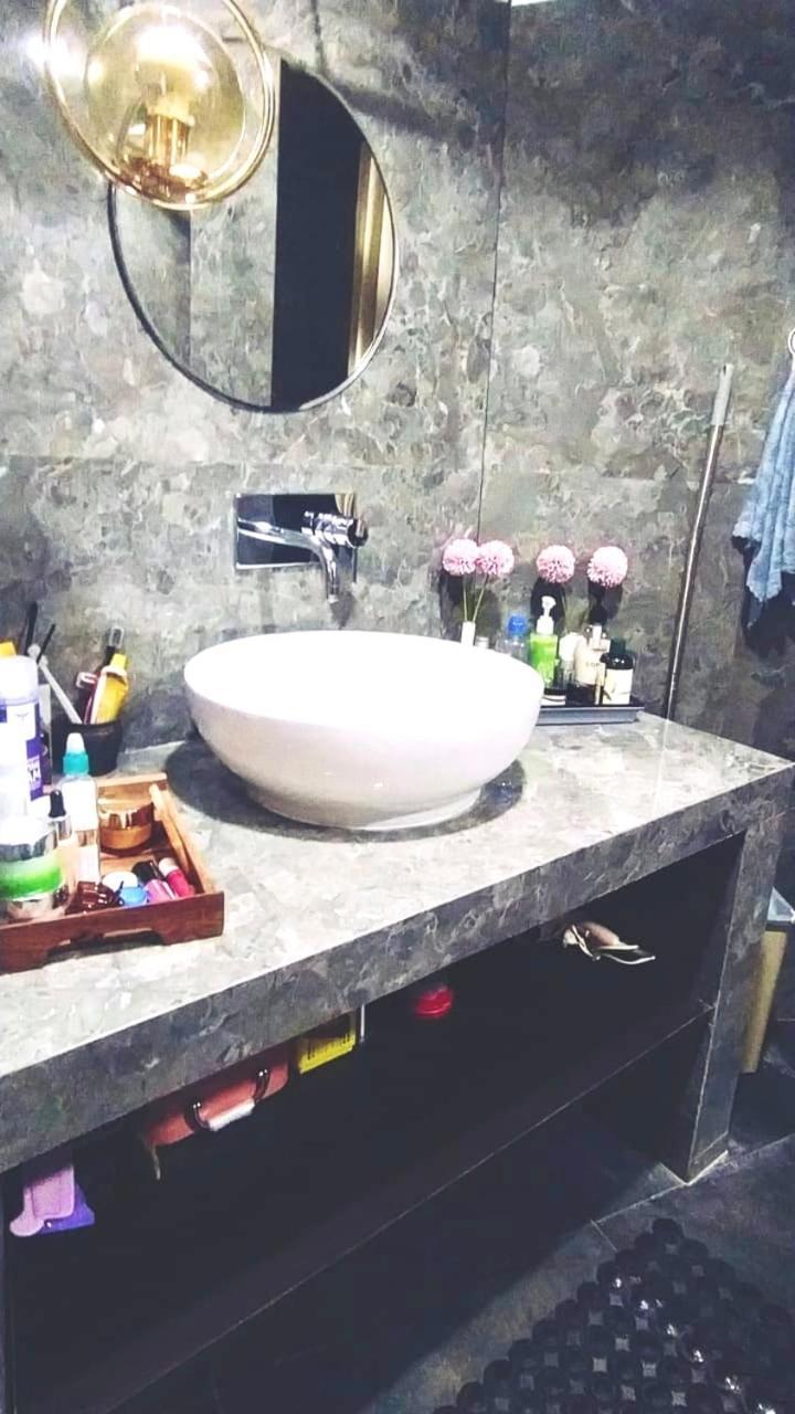 甘托克Noor Lyang公寓 外观 照片